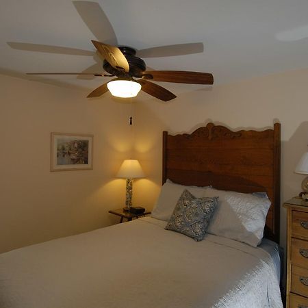 Seahorse Cottages - Adults Only Sanibel Esterno foto