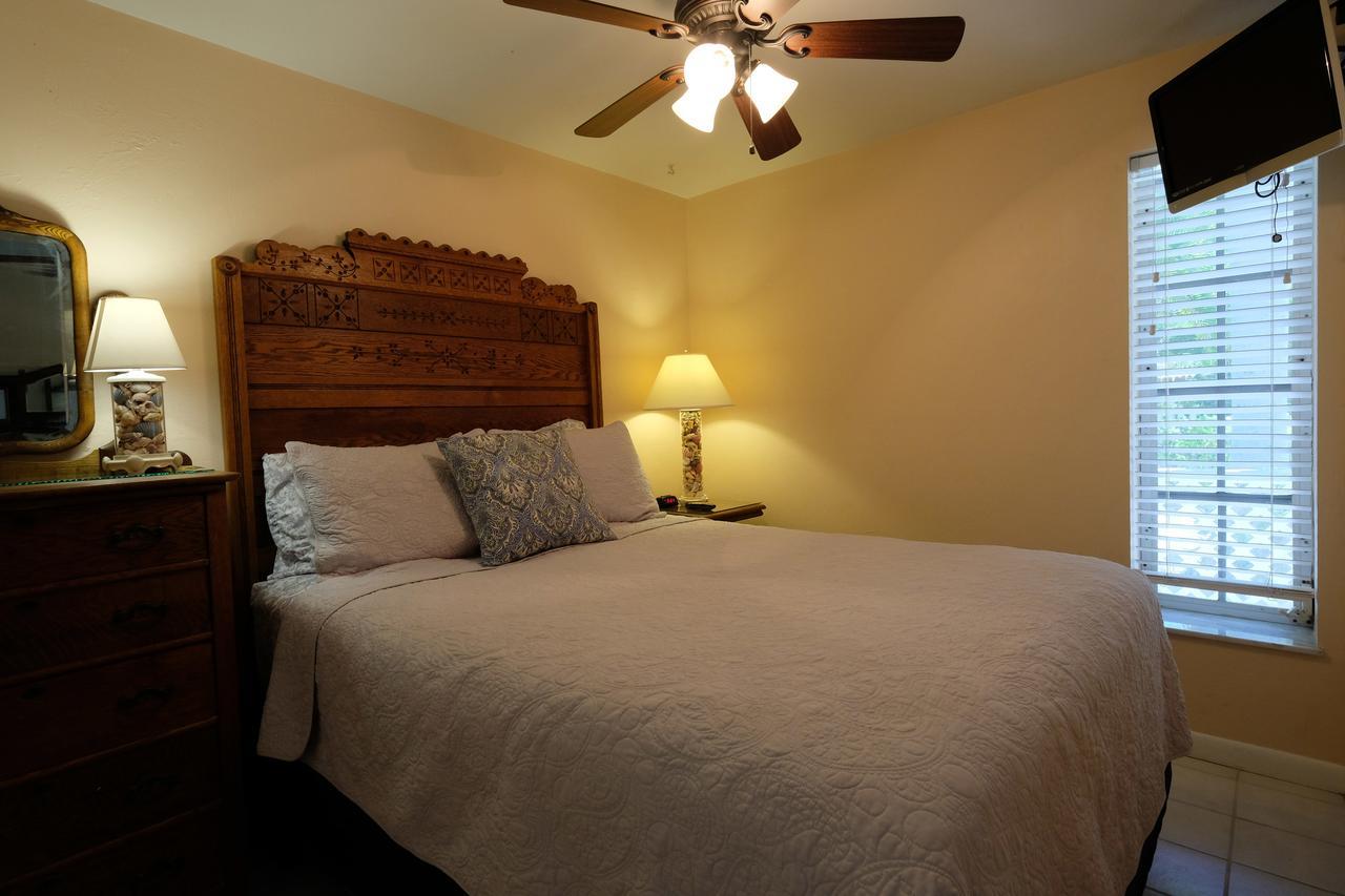 Seahorse Cottages - Adults Only Sanibel Esterno foto