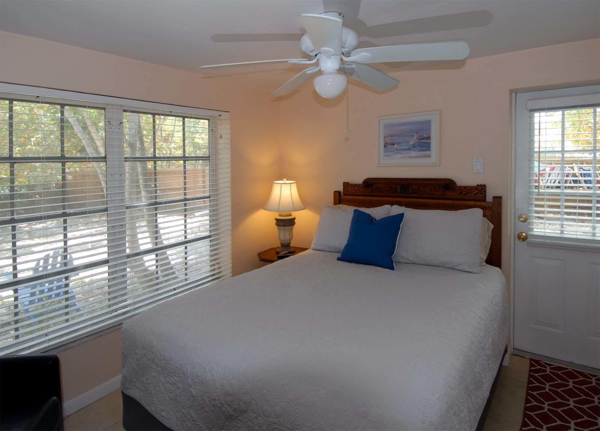 Seahorse Cottages - Adults Only Sanibel Esterno foto