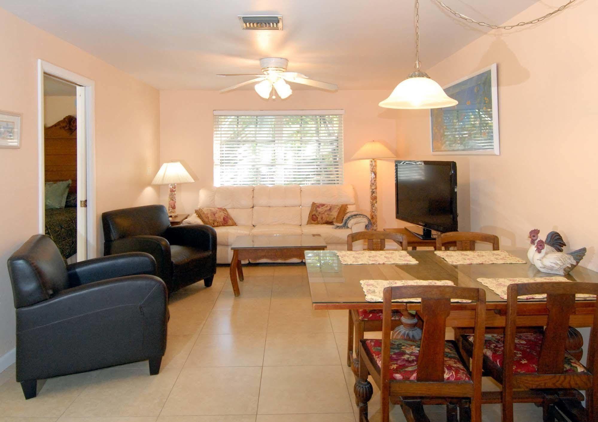 Seahorse Cottages - Adults Only Sanibel Esterno foto