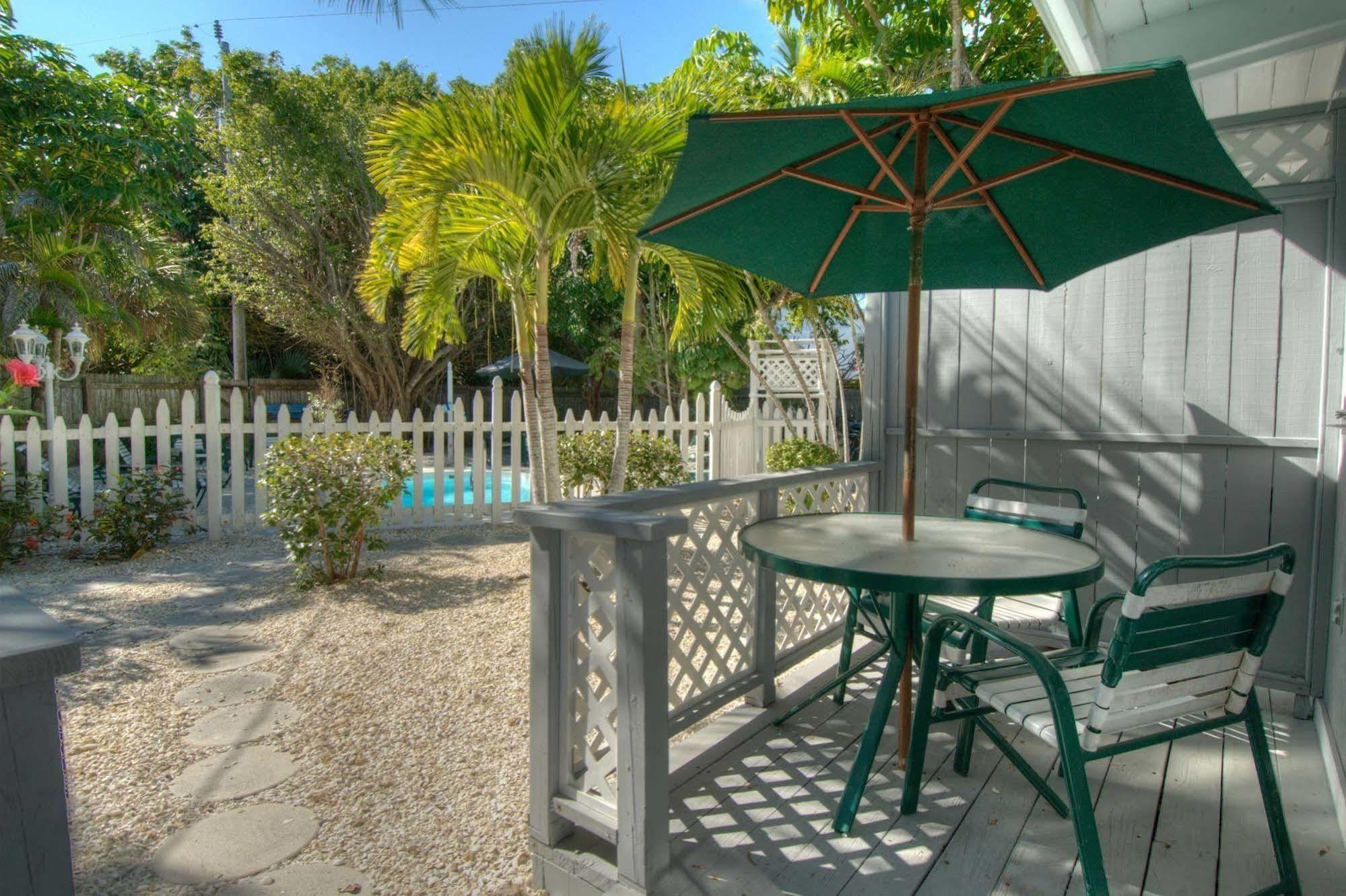 Seahorse Cottages - Adults Only Sanibel Esterno foto